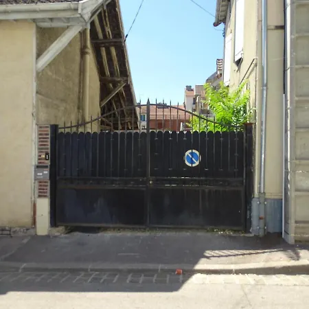 Le Duplex Savinois 90m2 Parking Public Gratuit