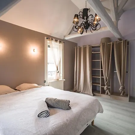 Le Duplex Savinois 90m2 Parking Public Gratuit *